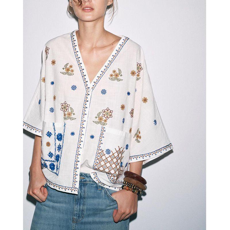 Summer New Product Women's Clothes Casual Style V Neck Wide Sleeve Over the Elbow Color Contrast Patchwork Embroider Decorative Shirt 5107063