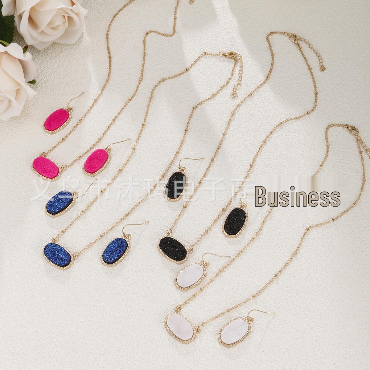 

Gold-Tone Faux Crystal Gemstone Cluster Necklace & Stud Earrings Set