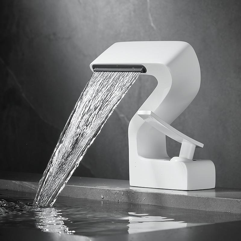 Bathroom Basin Faucets Gold Waterfall Hot and Cold Mixer Taps Black Brass Toilet Sink Water Crane New Style