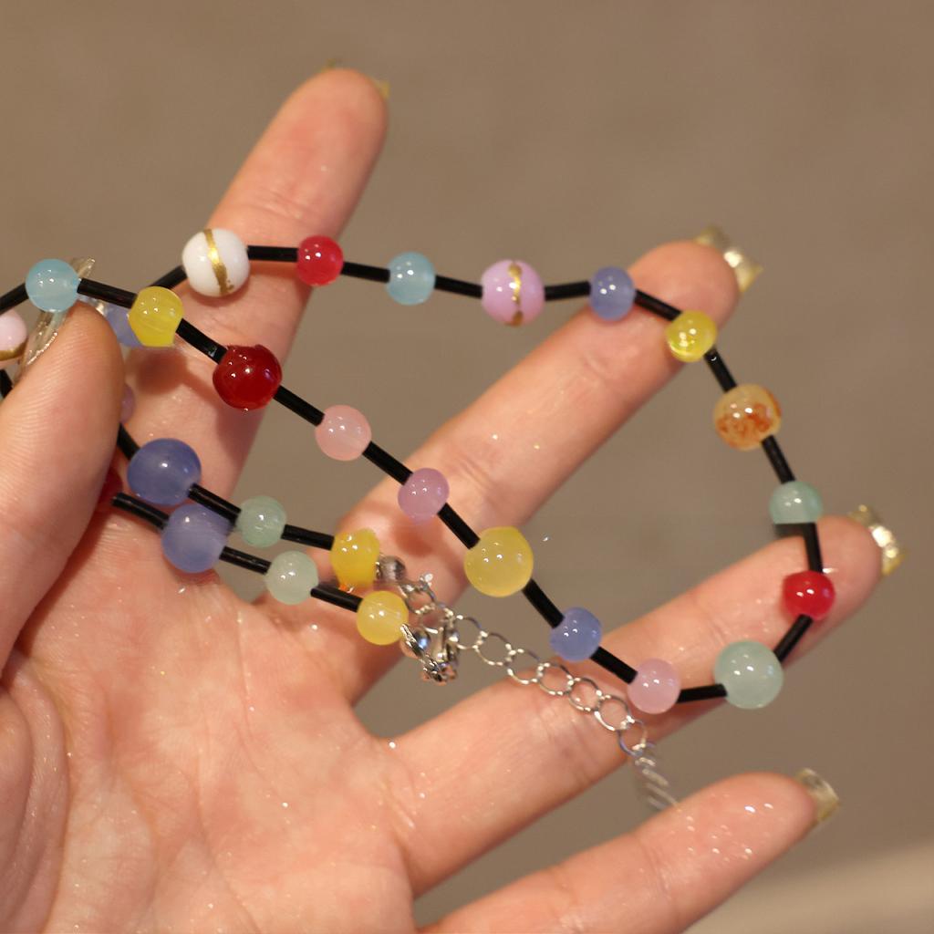 Titanium Steel Color Stone Beaded Necklace, Fashionable Small and Fresh Design Collarbone Chain, Simple and Versatile Item Decoration, Women's High