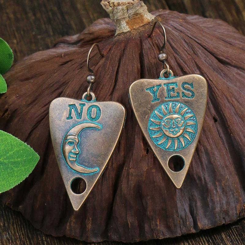 GemChic Women's New Vintage Love Shape Moon Sun Engrave Earrings Ethnic Fashion Hook Earrings Birthday Christmas Jewelry Gift