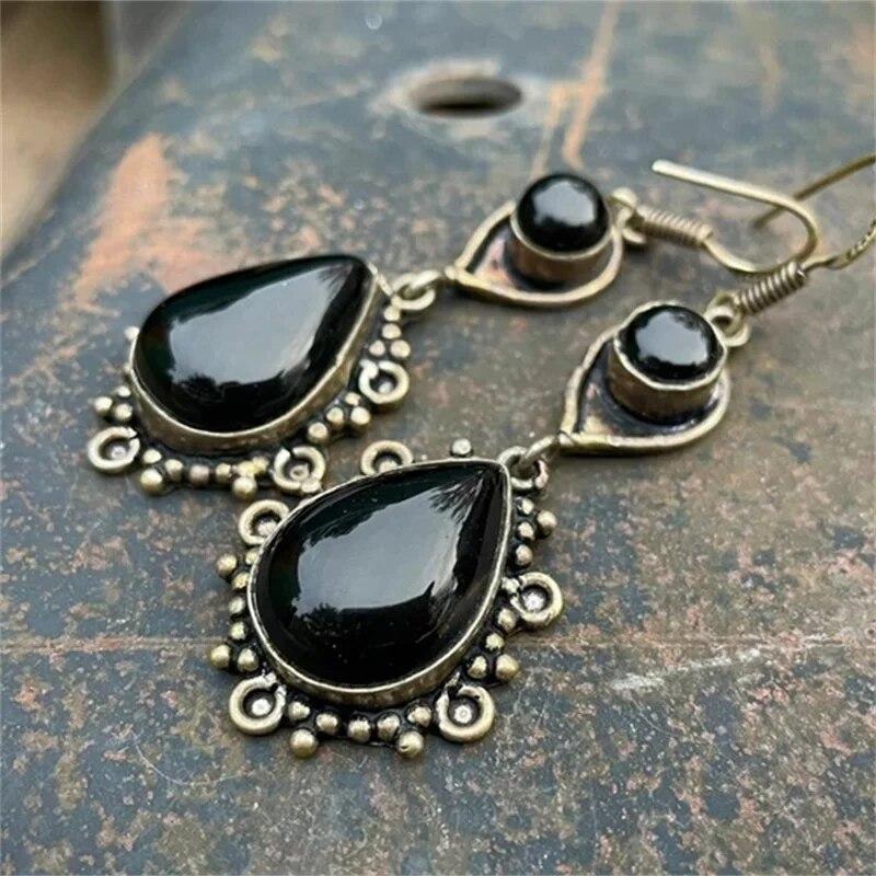 Creative Retro Droplet Shaped with Inlay Black Stone Earrings Bohemian Silver Color Metal Die Casting Pattern Dangle Earrings