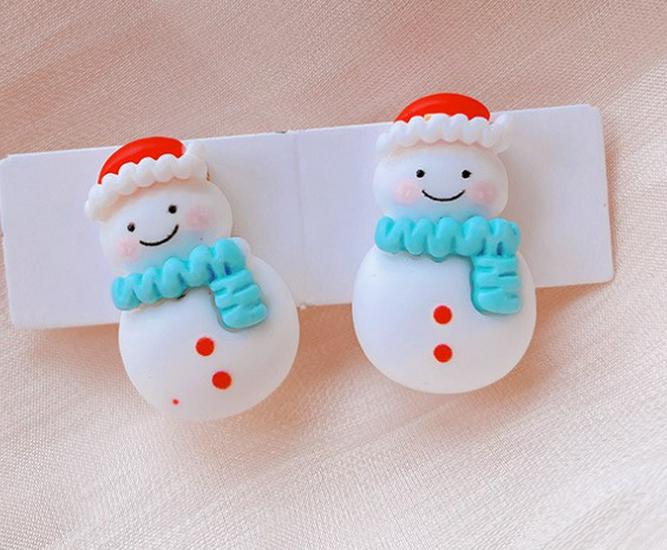 Kids' Christmas Cartoon Princess Clip-On Earrings: Cute, No Piercing Needed