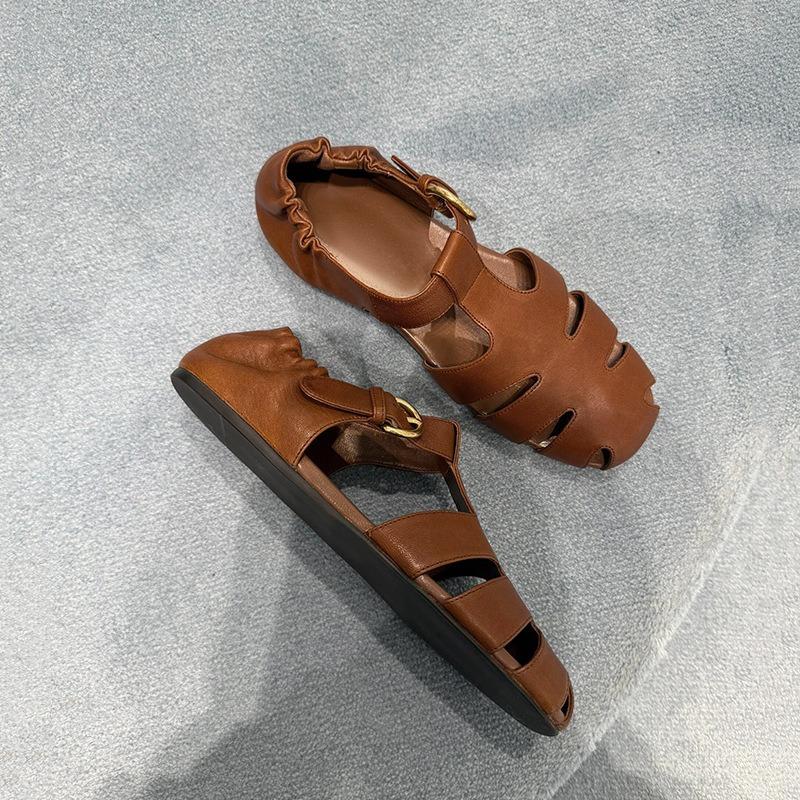 Sheepskin version retro leather hollowed out brown flat-bottomed pig cage shoes casual vacation beach bag head sandals women's