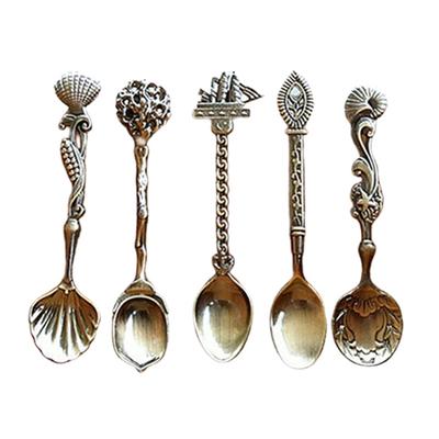 5 Adet Retro Gotik Desen Oyma Kahve Çay Aperatifler Şeker Kaşık Mutfak Çatal Bıçak Takımı