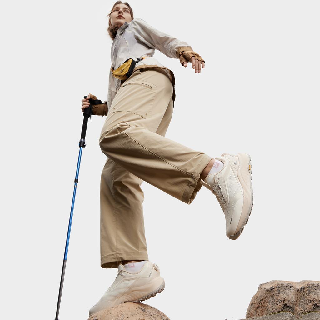 New FILA BOA WOLF 2+ Low Top Outdoor Shoes Women's White A12W431204FSB