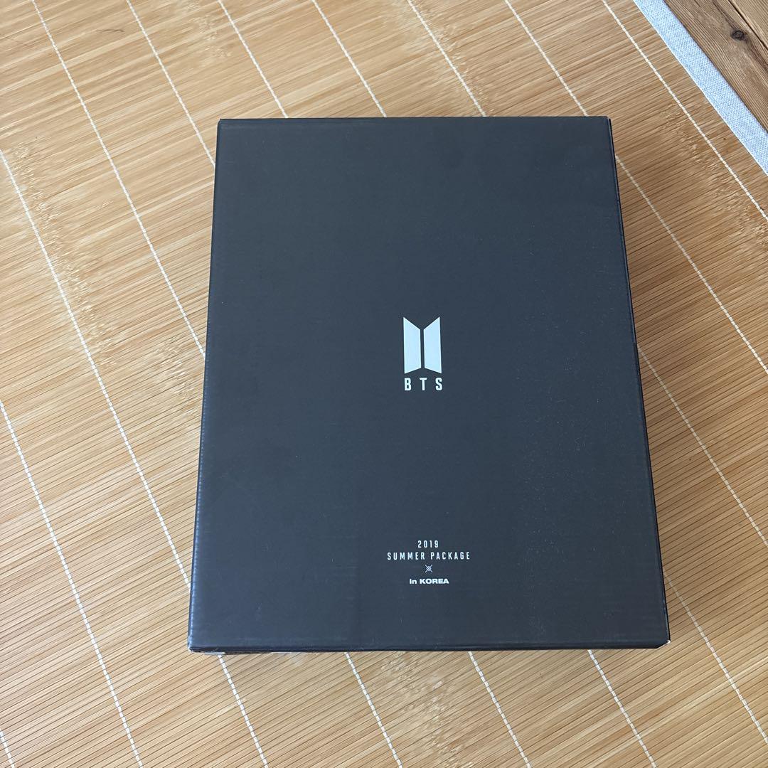 

[USED] BTS 2019 SUMMER PACKAGE