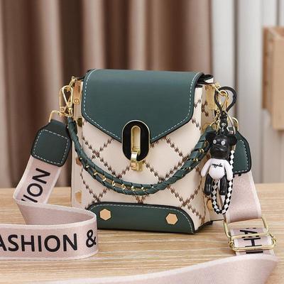 Neue Mini-Umhängetasche im koreanischen Sommerstil – modisches, vielseitiges, schlichtes, quadratisches Design für Damen.