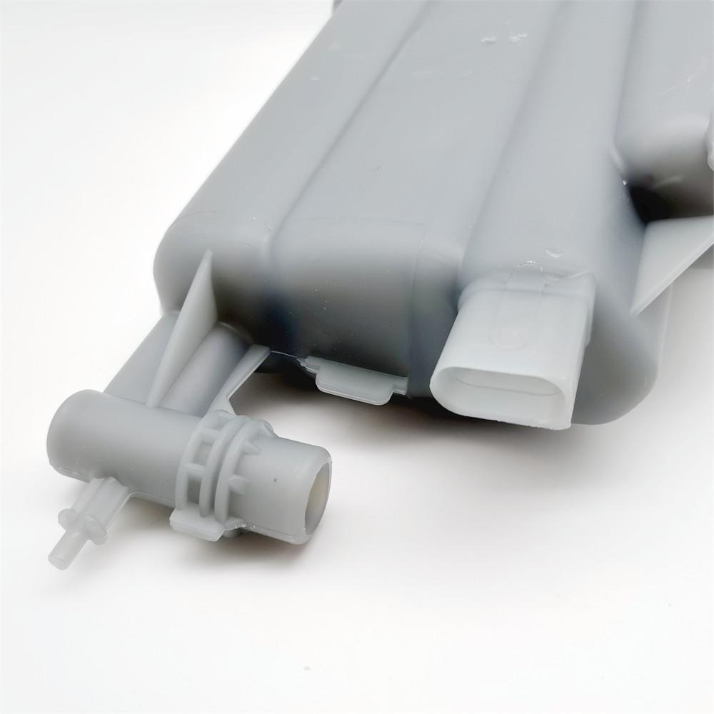 Engine Radiator Coolant Overflow Recovery Reservoir Bottle Expansion Tank With Lid For A4 A5 Q5 S5 S4 8K0121403Q