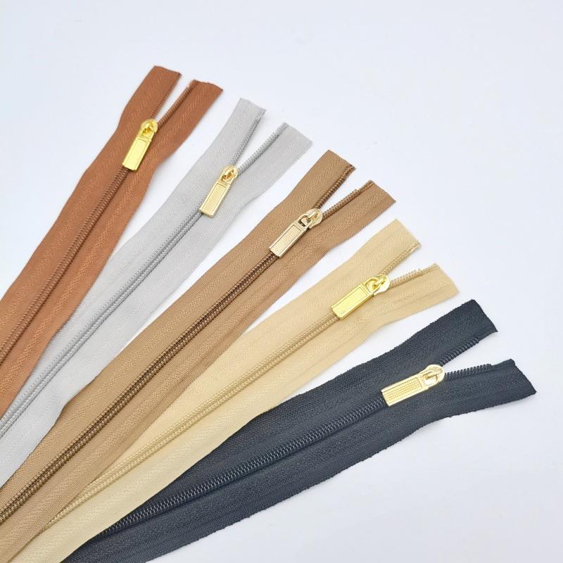 1/5 szt. Zamki na szpulce 20x2,5 cm Zamki do szycia Zamki nylonowe DIY Nierozdzielające się Akcesoria do szycia Rękodzieło Torby Szwy Drobne Kolorowe