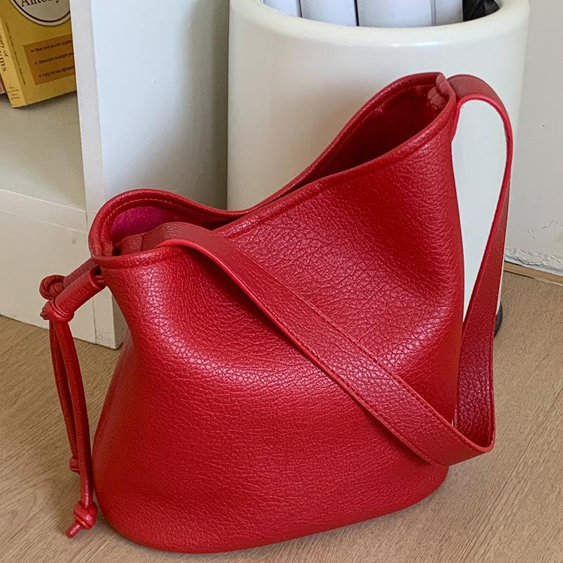 Summer New Niche Lychee Pattern Soft Leather Simple Bucket Bag Fashionable Single Shoulder Underarm Bag Women
