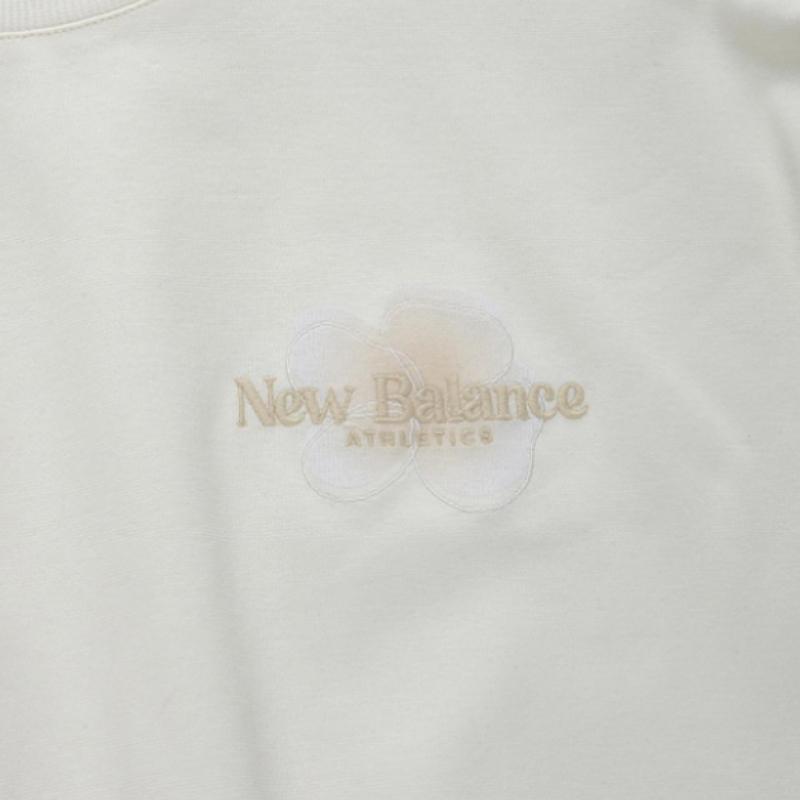 New Balance Half Club New Balance New Balance Women S Semi Crop Round SweatShirt Nbncd2