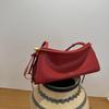 Französisches Nischendesign minimalistischer Stil Rindsleder Schulter Achseltasche Pendeln einfach Mode vielseitig Damenmode Baguette-Tasche
