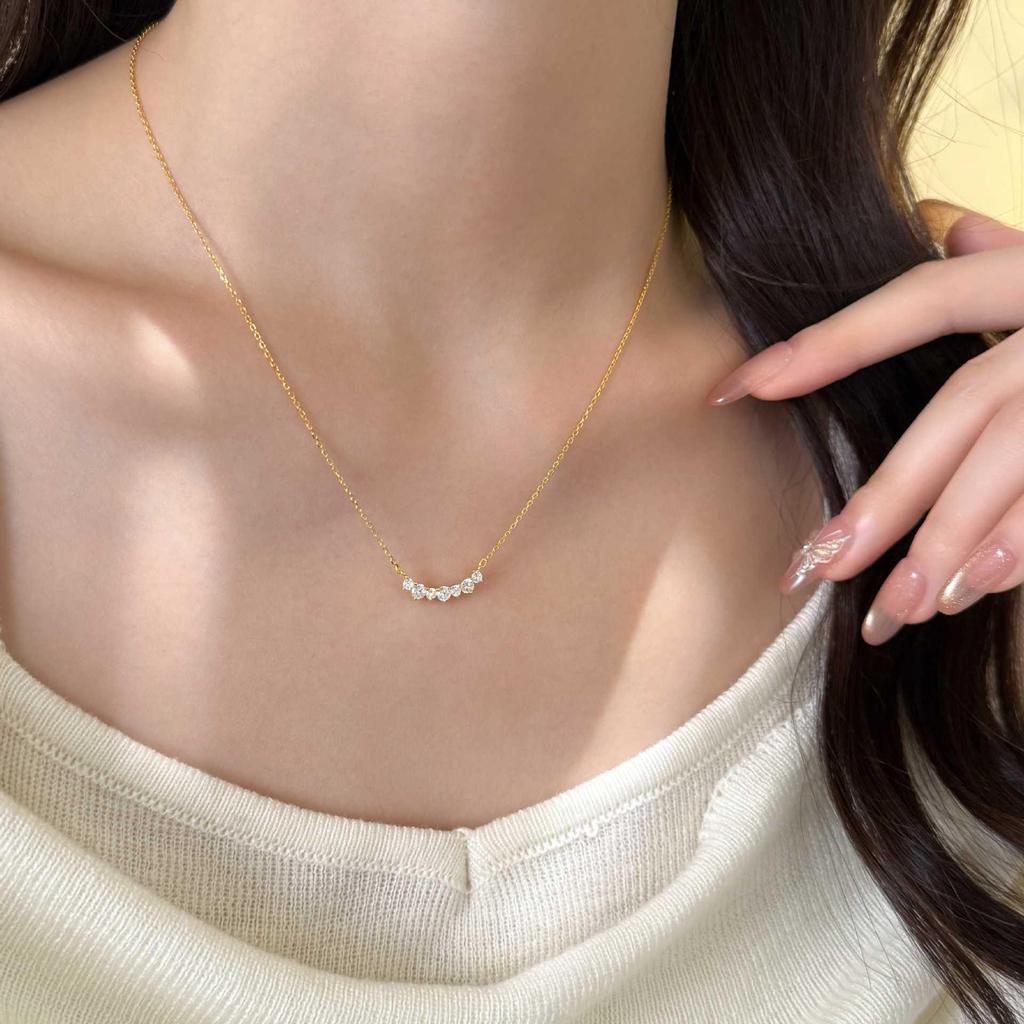 S925 Sterlingsilber Zirkonia Prinzessinnen-Halskette: Vielseitiges, luxuriöses Design für Frauen.