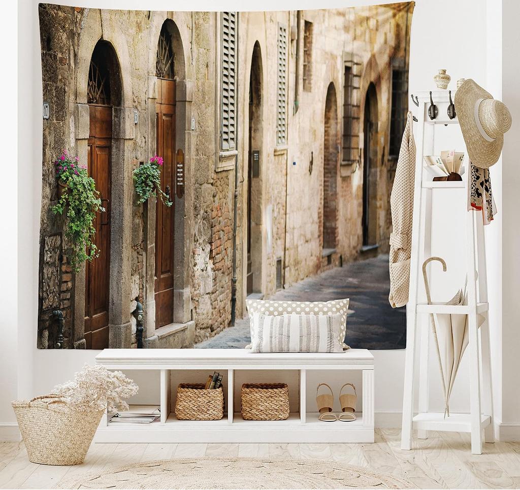 Landschafts-GobelinStraße Wein Altes Haus in Italien Toskana Straße Florale Details Unscharfer HintergrundBreites Wandbehang für Schlafzimmer