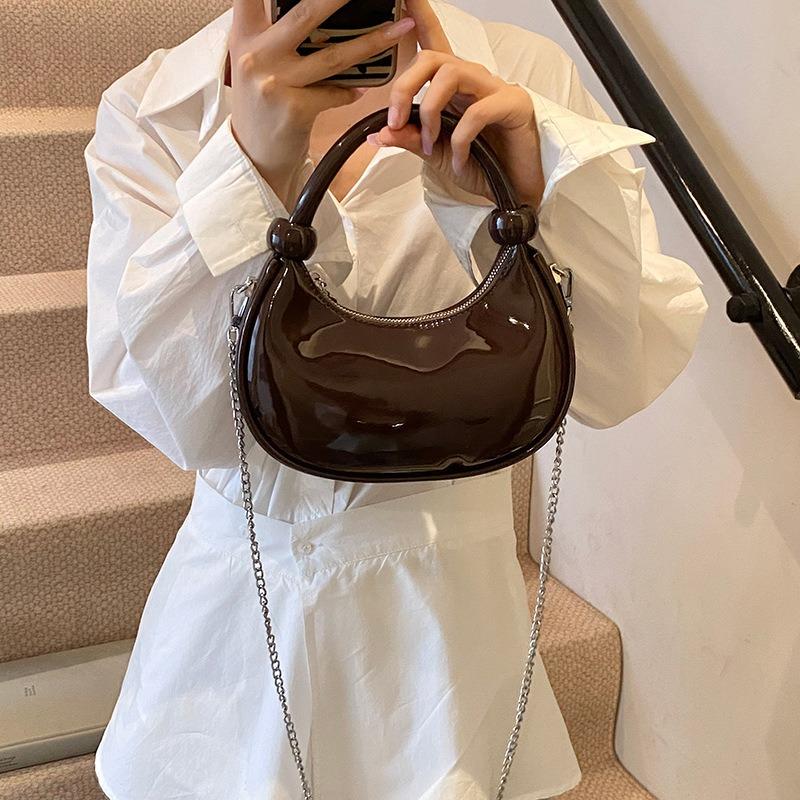 Handbag Patent Leather Glossy Crescent Bag Wind Chain Niche Design Commuter Leisure Bag Women
