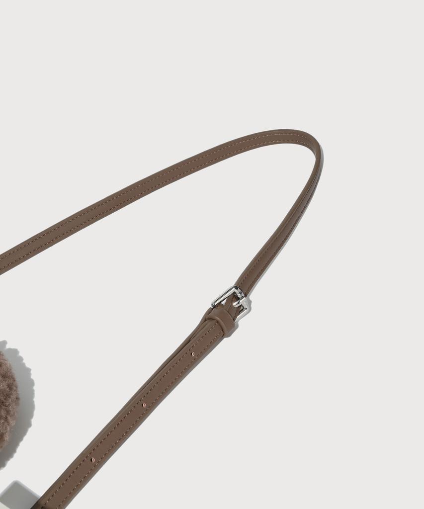 Covernat Woman Clover Heart Fluffy Bucket Bag Brown