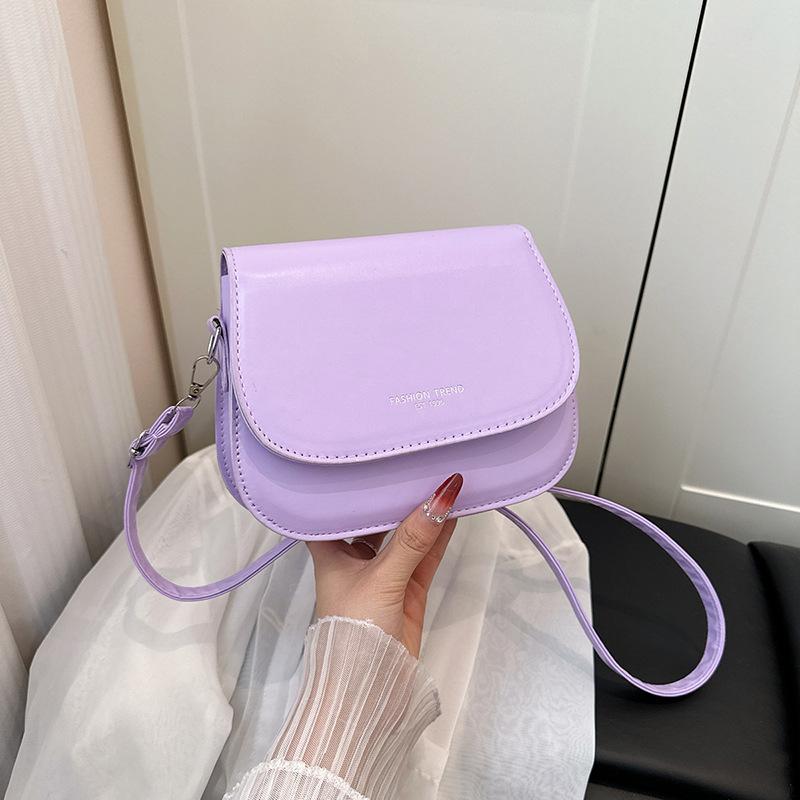 Fashionable Crossbody Bag - Versatile and Unique Small Business Casual Compact Bag