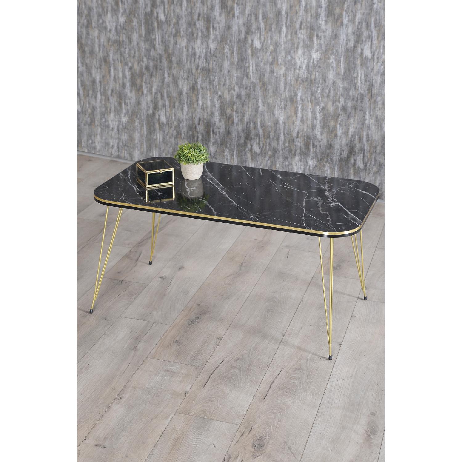 

Журнальный столик Double Kr Gold Bendir Wire