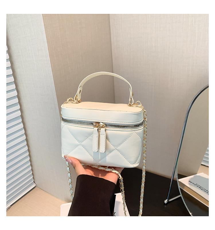 Mini Water Bucket Handbag With Zipper Closure Soft Pu Material Street Style Small Purse For Casual Outings