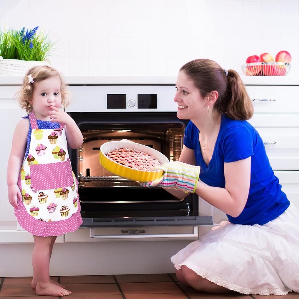 ASPMIZ Cupcake Kids Apron, Pink Baking Bib Apron for 2-6 Years Child, Cute Chef Apron with Pockets for Gardening Painting, Adjustable Kitchen Apron