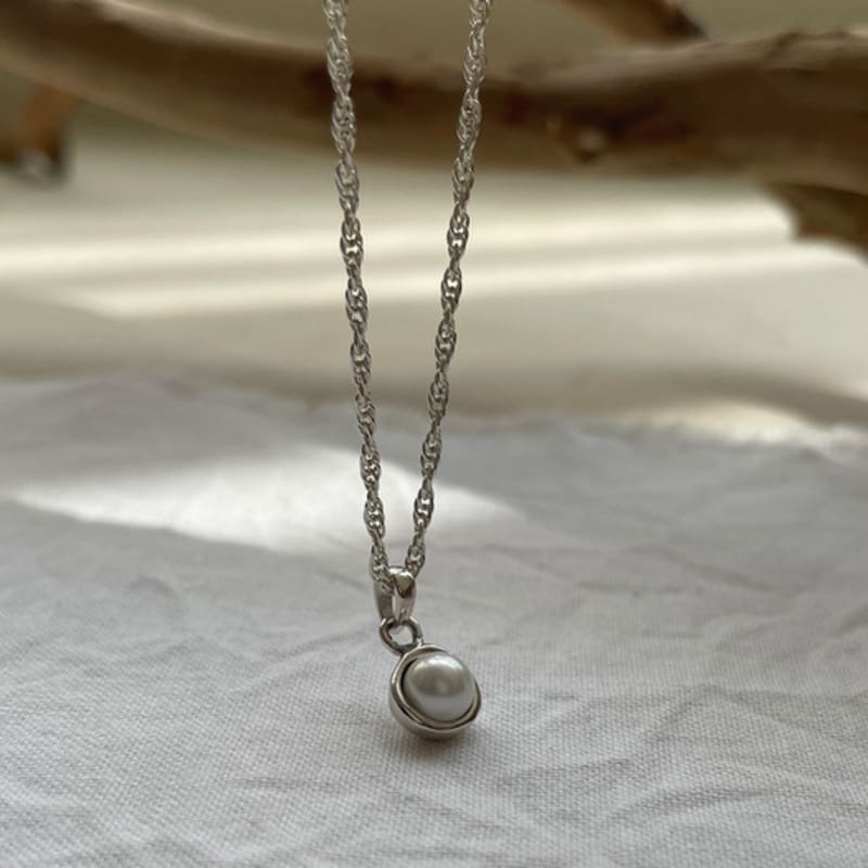 Melliv Silver Melting Around 5mm Pearl Necklace_mvn39