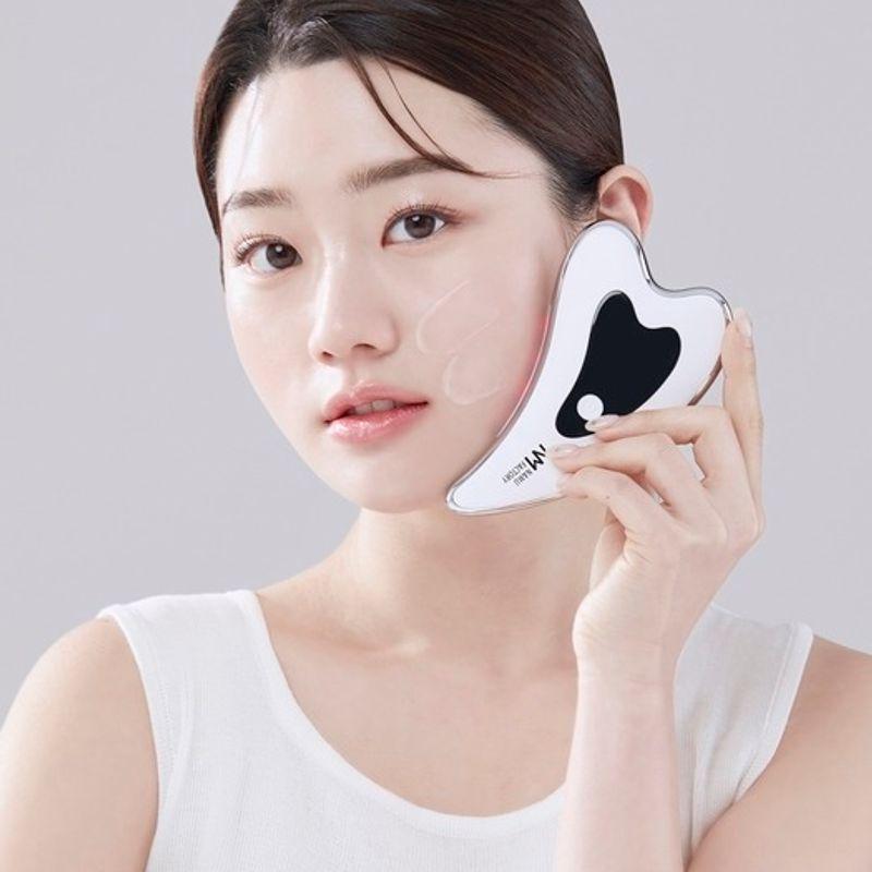 Heart-shaped Meridian Gua Sha Lifting Facial Massager