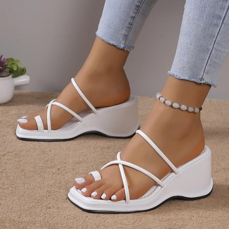 модные белые босоножки из искусственной кожи на танкетке женские сандалии-гладиаторы — фото 4