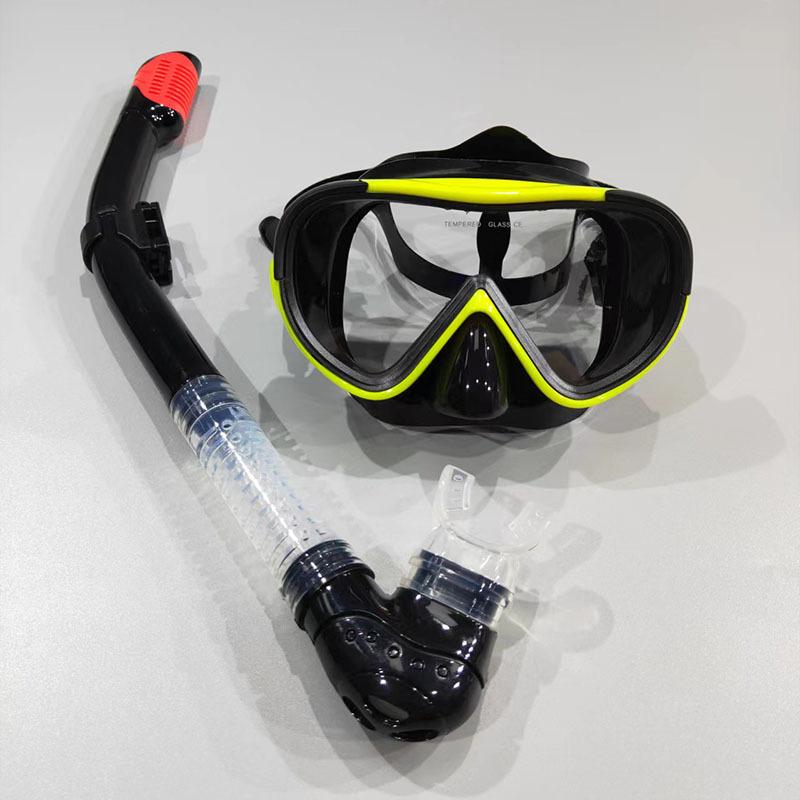 Professional diving goggles