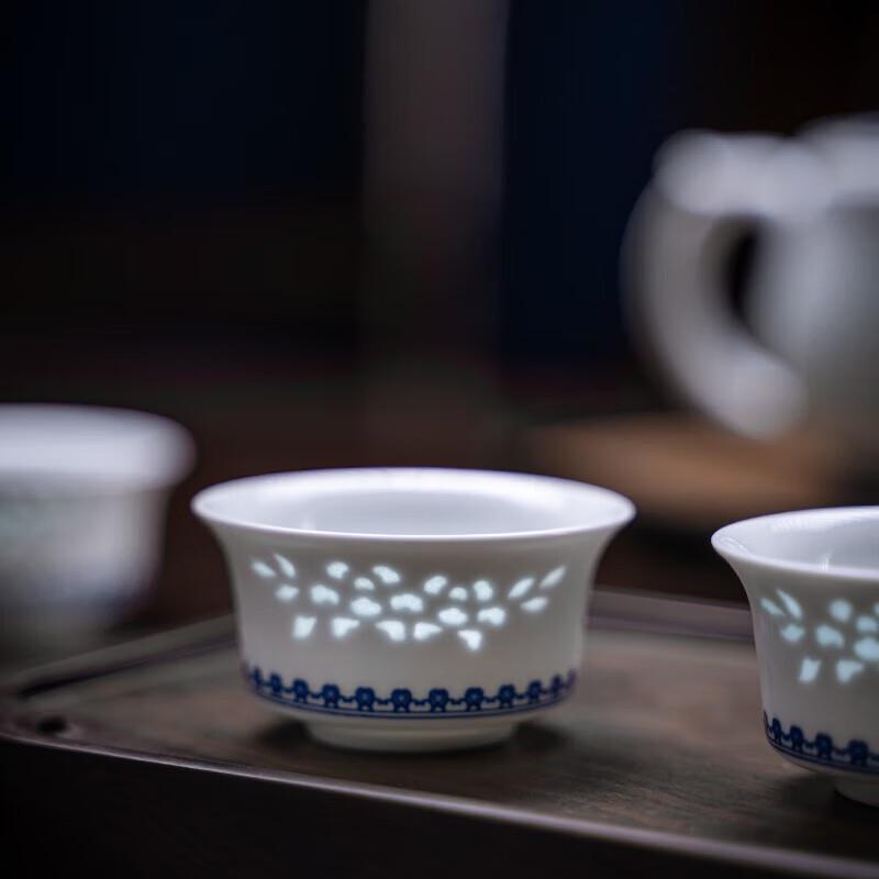 Fuyu Ceramic Jingdezhen 10-Piece Chinese Tea Set