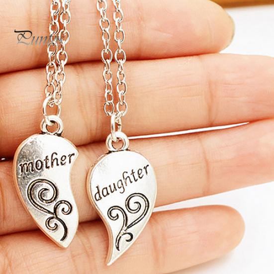 2Pcs/Set Fashion Mother Daughter Flower Carved Love Heart Pendant Necklace Gift