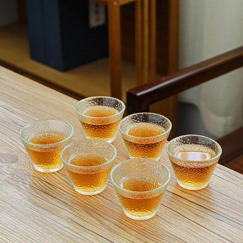 Vynikající skleněná květinová čajová sada 6 ks/sada Velkoobchod kávové šálky Krásné čajové hrnky Japonský hrnek Čajové šálky Porcelánová čínská miska