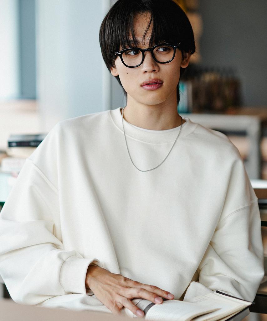 JEMUT Day Cut Crop Oversized Sweatshirt Cream Kjmt2648