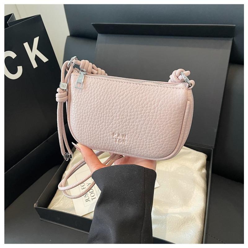 Premium Texture Small Bag Women's Summer New Versatile Fashion Shoulder Messenger Bag Niche Saddle Bag