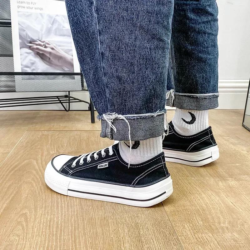 Fashion Women Shoes New Retro Lowtop Sneakers Shoes For Women Canvas Round Toe Cross-tied Causal Flats Women High Top Shoes