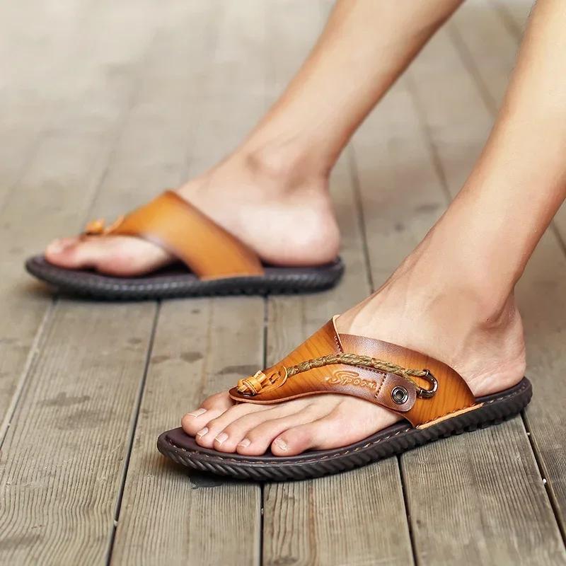 Fashion Summer Men Casual Casual Leather Flip Flops Slippers Flat Designer Soft Bottom Outdoor Slipper Breathable Beach Walking Shoes