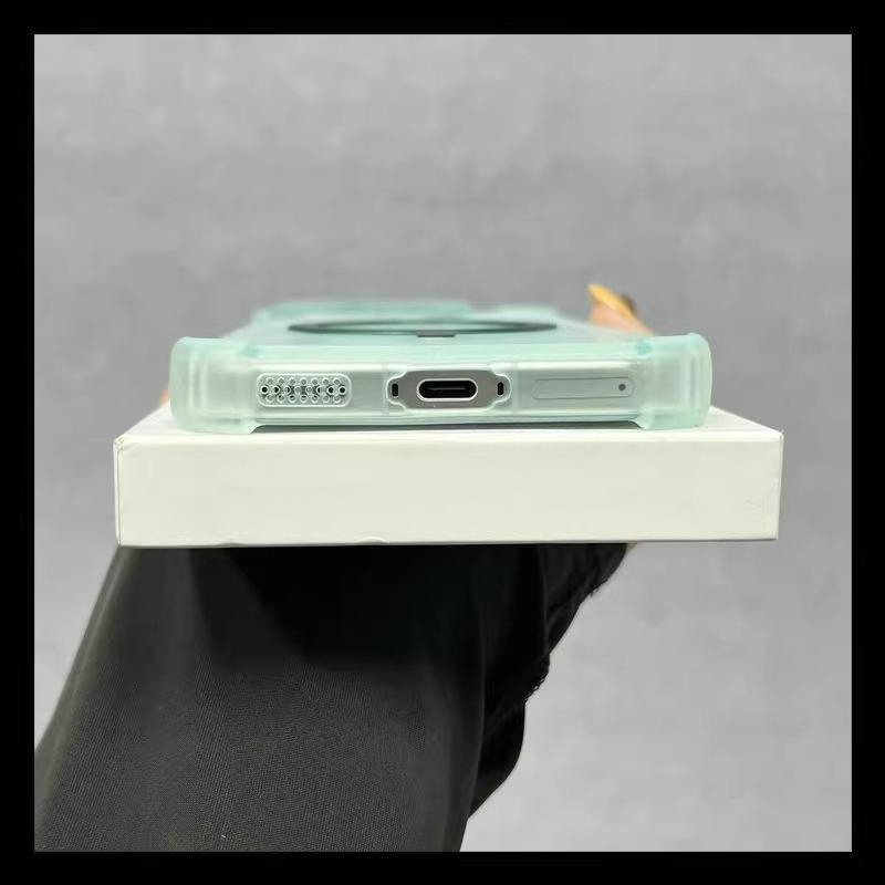 Magnetyczne etui TPU odporne na wstrząsy Magsafe na telefon VIVO IQOO 15 Ładowanie bezprzewodowe Przezroczysty Miękki Silikonowy Pokrowiec na Tył na IQOO15 Bumper