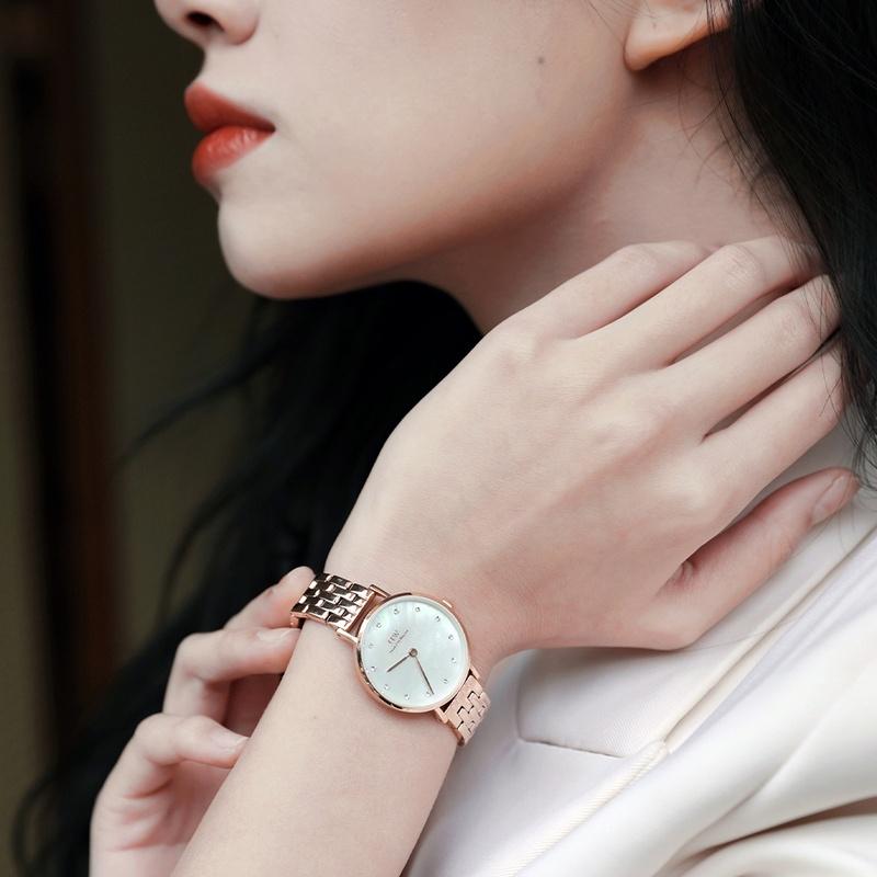 Daniel Wellington European and American watches PETITE series watch quartz movement stainless steel strap 28mm mother-of-pearl dial women's DW00100617