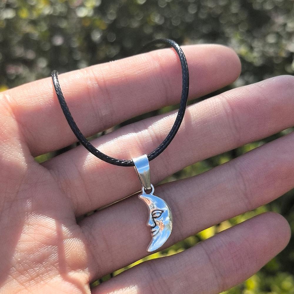 Y2K punk star moon sun metal pendant necklace, unisex, hip-hop personality trend pendant, simple wax rope necklace, jewelry