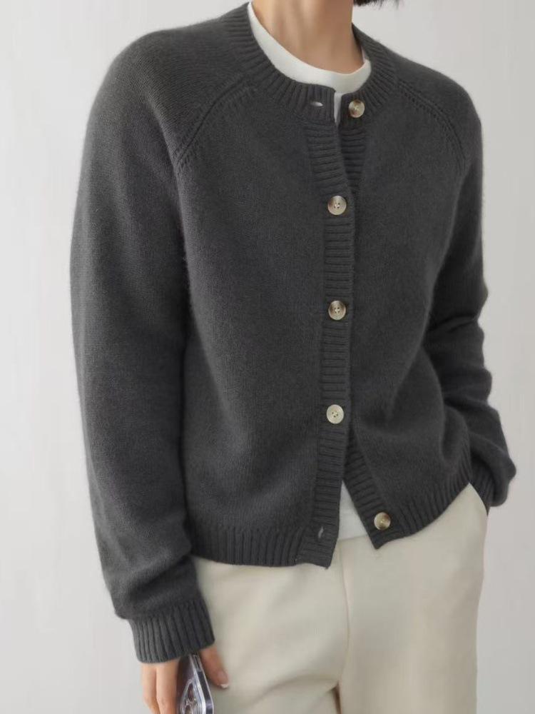 Women's Pure Wool Knit Cardigan: Autumn/Winter Long Sleeve, Round Neck, Thickened Sweater for a Slimming, Loose Fit.