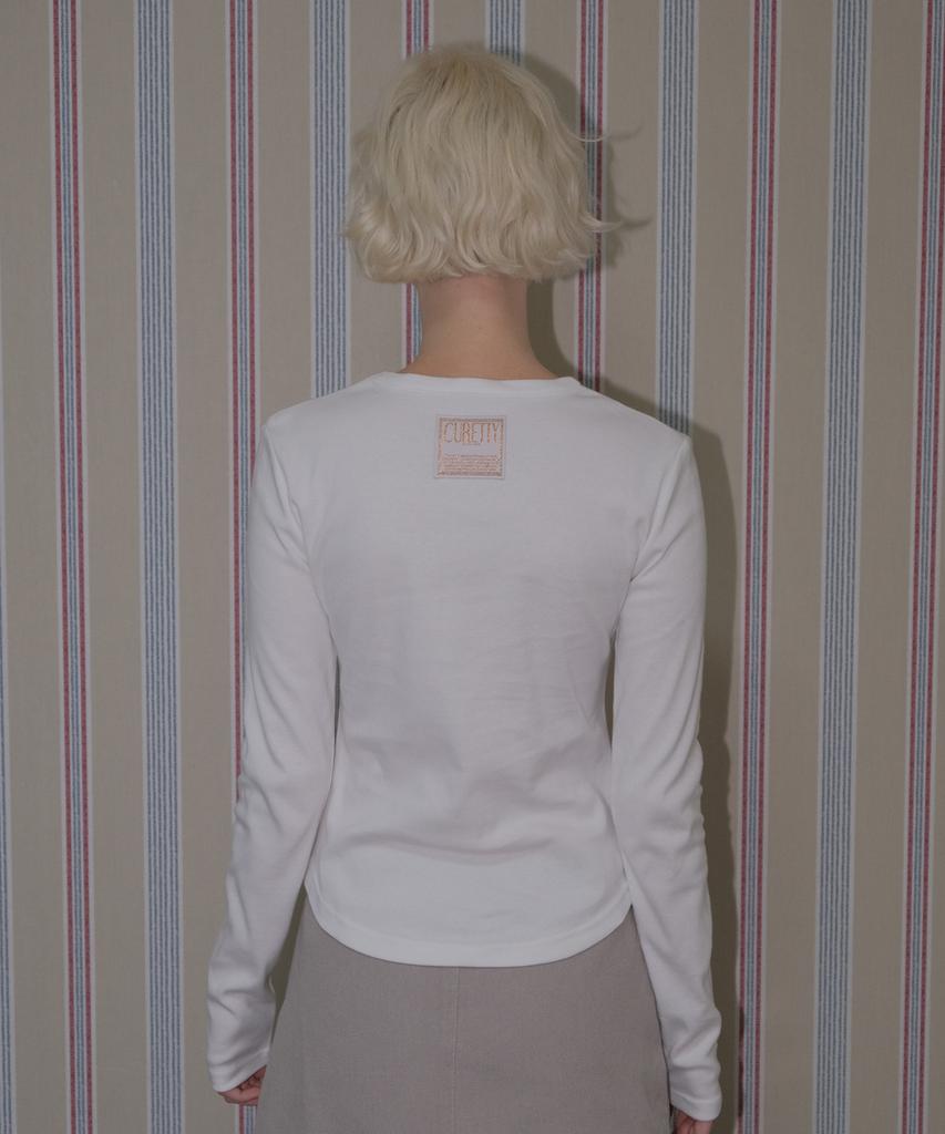 Kyuliti C 90S Line Basic Long Sleeve T-Shirt_White