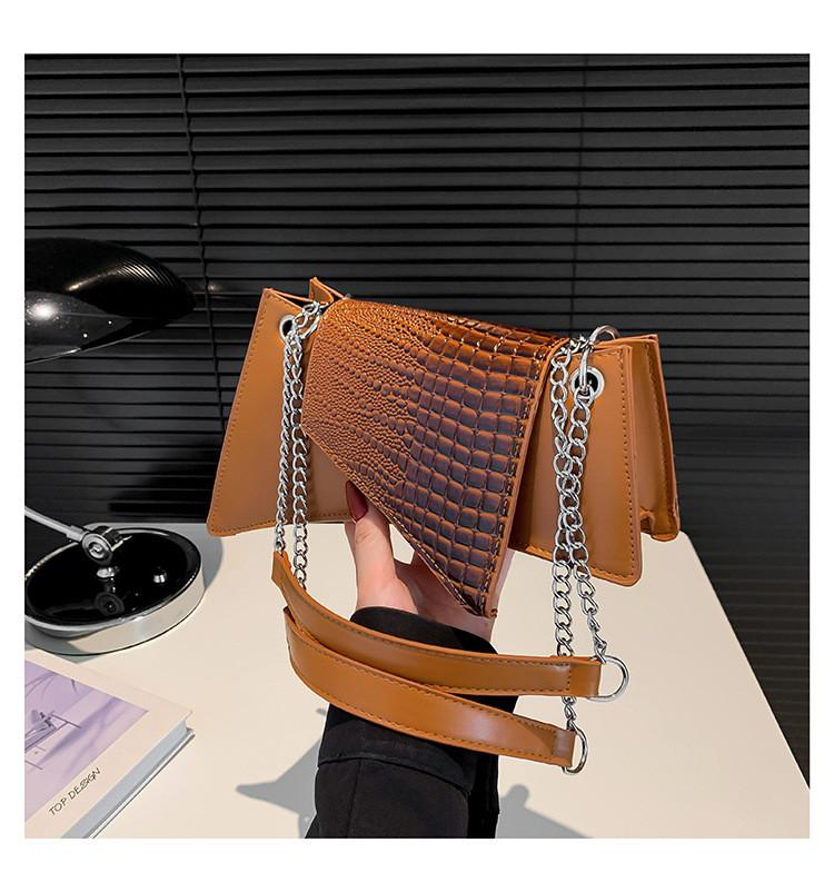 Minimalist Pu Water Dumpling Shape Crossbody Bag For Daily Casual Use