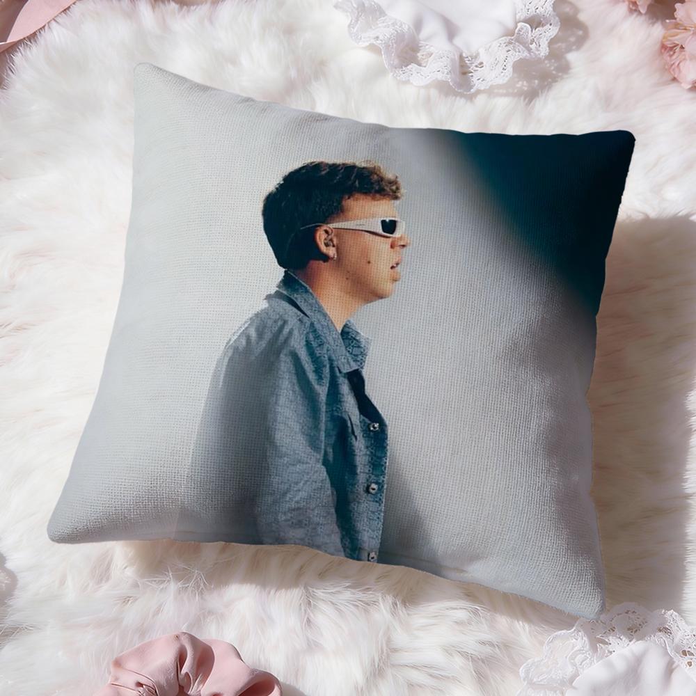 Q-Quevedo Buenas Noches Cushion Cover Premium Comfort Reversible Pillow Cove -Two In One Design for Any Room & Car Interior