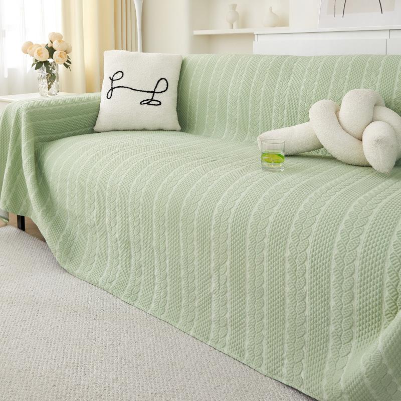 

Luxury Ice Bean Cooling Sofa Towel Nordic Solid Skin-Friendly Sofa Protector Summer Easy-Care Couch Slipcover for Living Room 180x130cm зелений