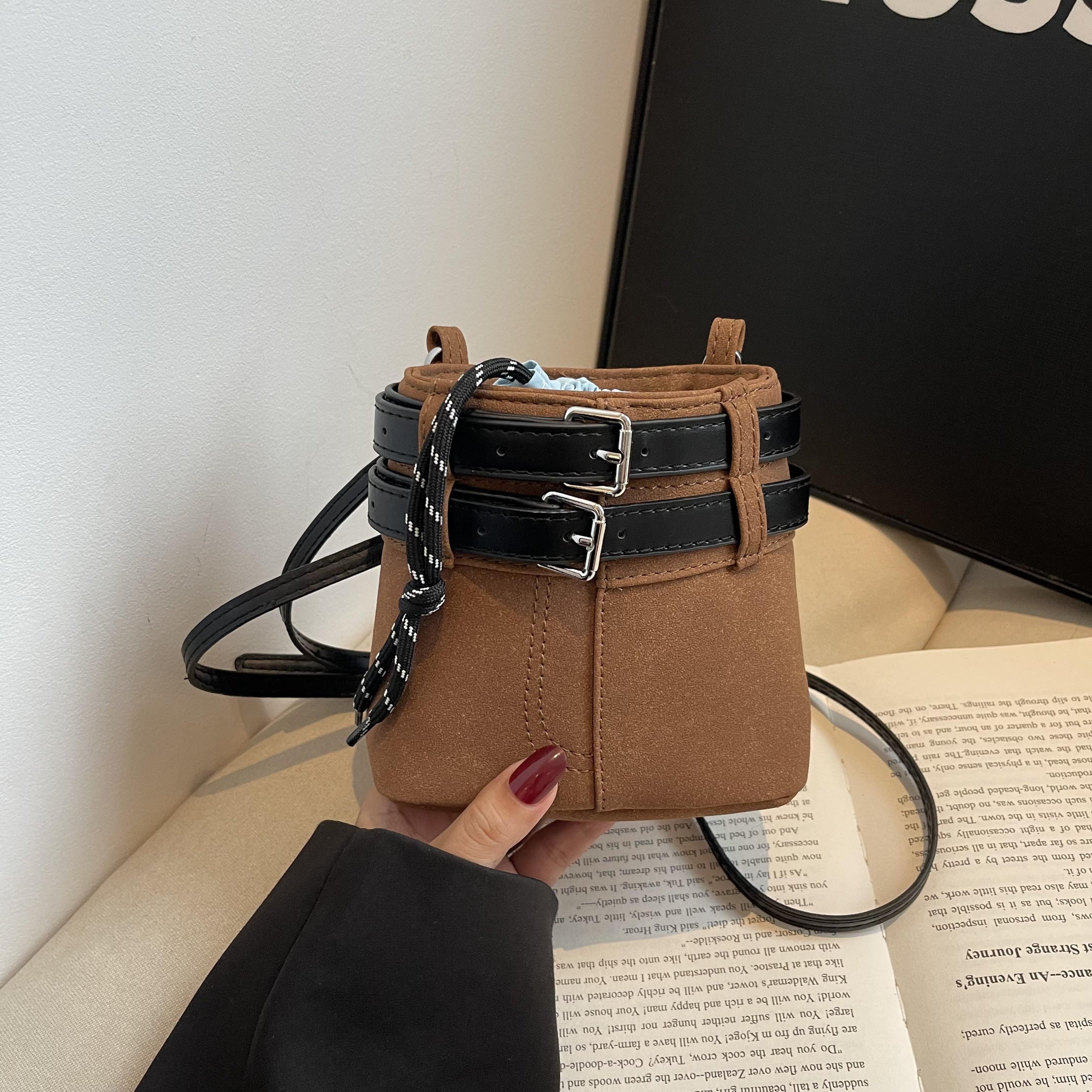 

Новая модная поясная декоративная сумка с контрастной цепочкой, повседневная универсальная сумка через плечо