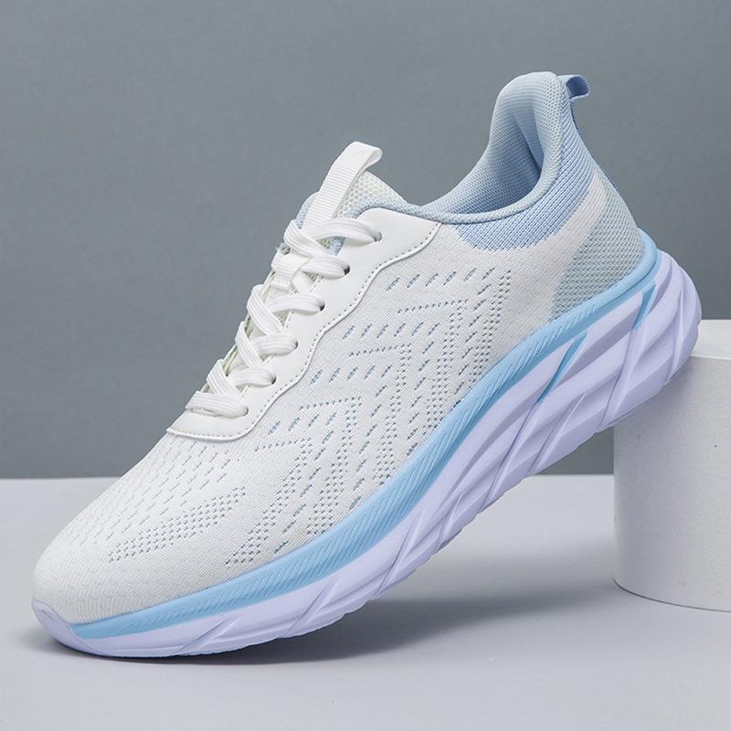 

New men s casual sports shoes are trendy, fashionable and comfortable, breathable, fly-woven running shoes, daily light commuting shoes 45