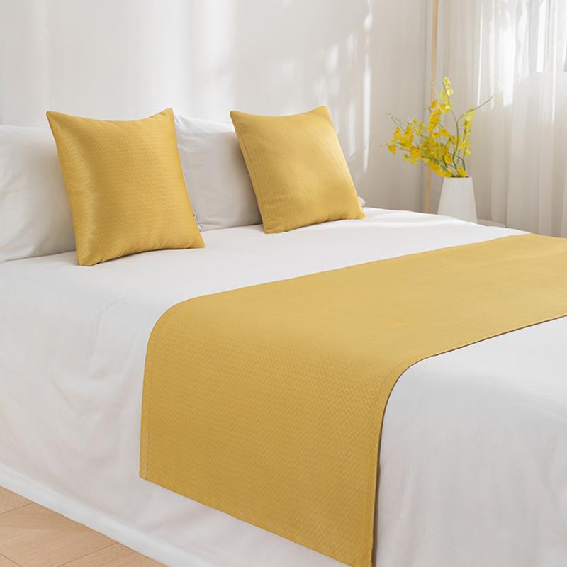 Sales Water Ripple Bed Runner Throw Home El Decoration Bed Flag Wedding Bedroom Bed Tail Towel Pillowcase Laying Blanket