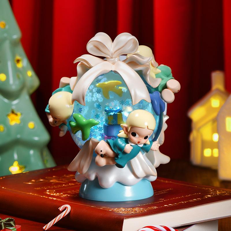 POP MART Zsiga The Winter of Gifts Series Figures Blind Box