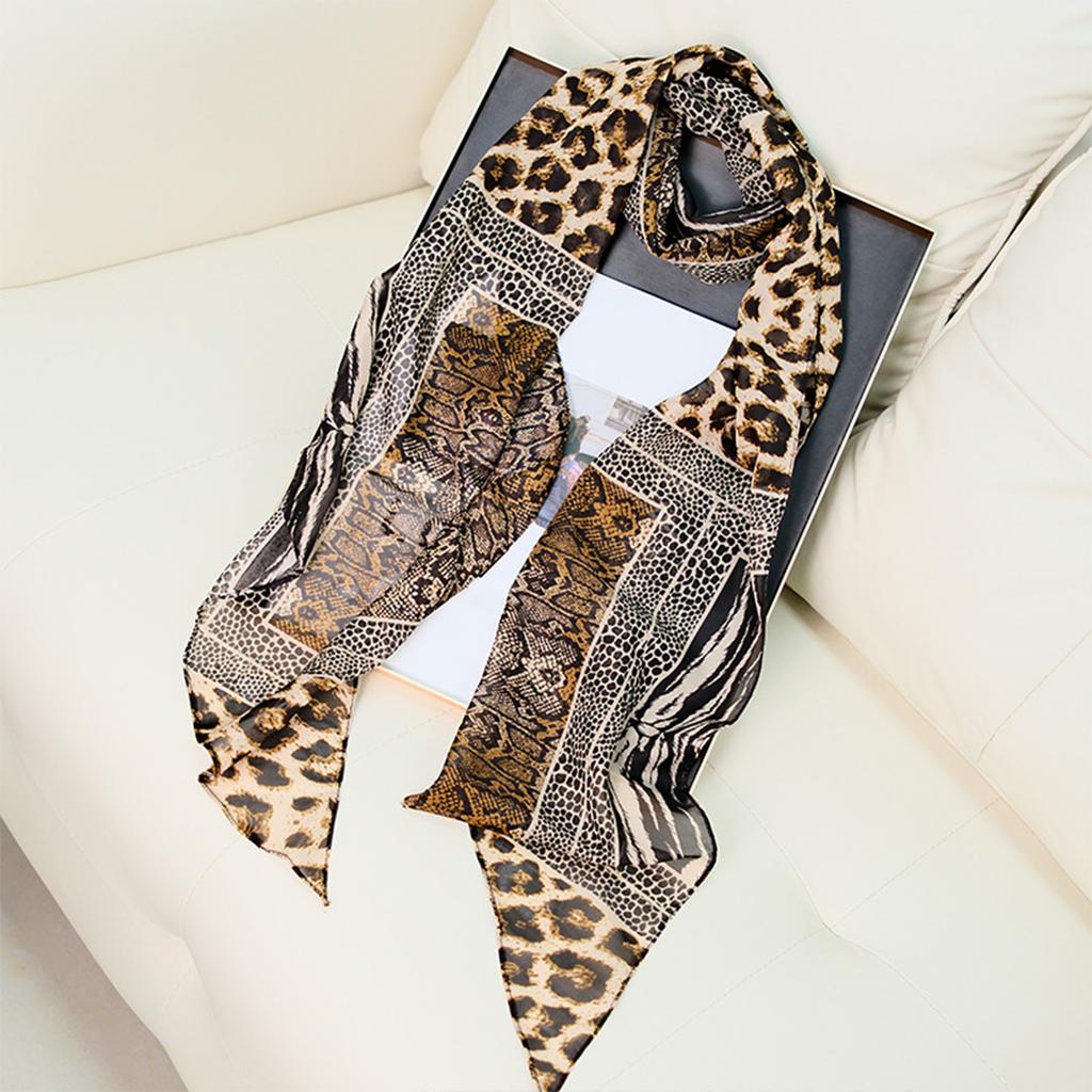 Women Winter Leopard Pattern Scarf Warm and Stylish Neckerchief Fashion Scarves Elegant Women's Accessory