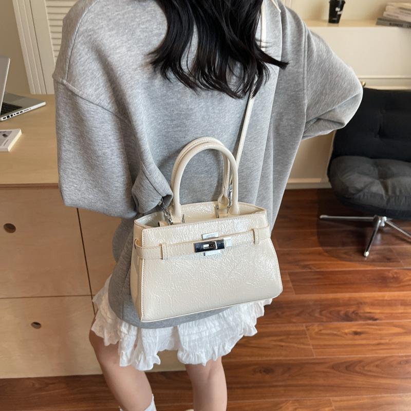 Handbag Fashion Bag New Shoulder Bag Versatile Messenger Bag